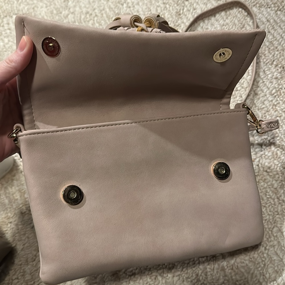 Mauve purse - Picture 2 of 4